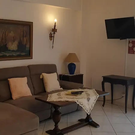 Appartamento Bellevue Nr 1 10 *